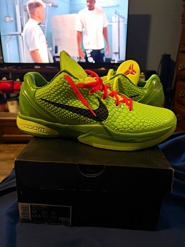 Nike kobe grinch - nike, "grinch"